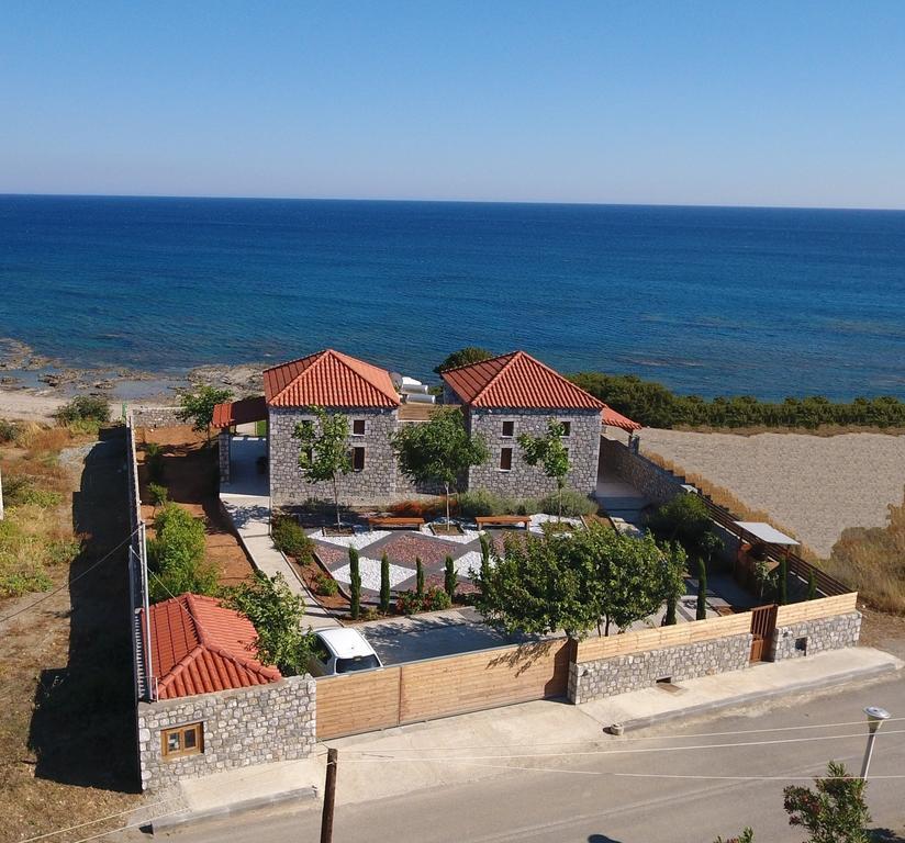 Alisahni Beachfront Villas Kiotari Exterior photo